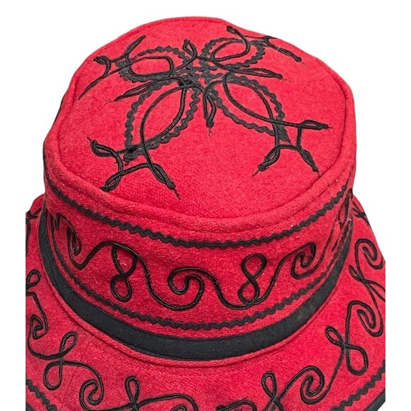Vintage Guatemalan 100% Wool Embroidered Bucket Hat Cap Red Black XL - Picture 2 of 7